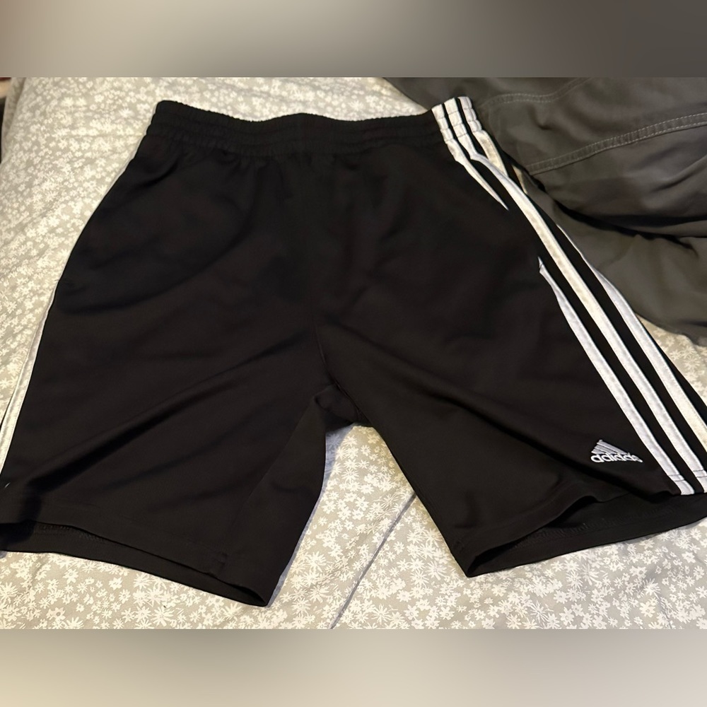 Only wore a few times. In great condition